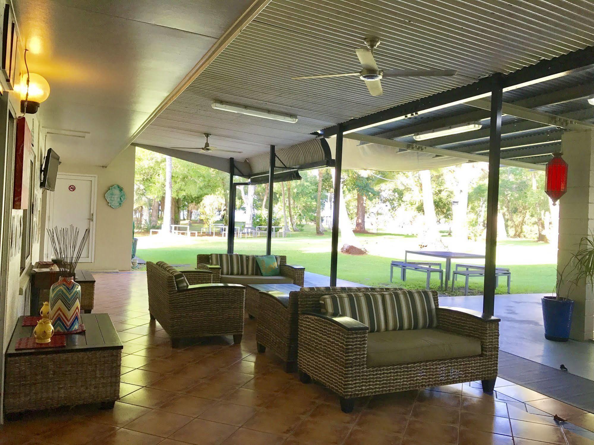 Bramston Beach Motel Exterior foto